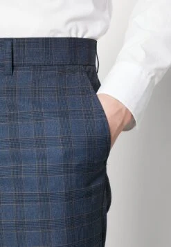 Lindbergh Checked Superflex Suit - Suit - Navy -Stock X 63ee84cb1c9848468d3b97e98393d854