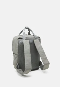 Pier One Unisex - Rucksack - Grey -Stock X 63fdca197c2342d4900180c02809849b
