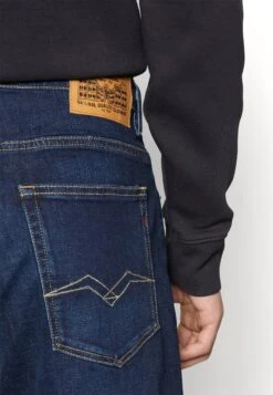 Replay Kiran - Relaxed Fit Jeans - Dark Blue -Stock X 647735f0acc947799f04a4c96f825b34