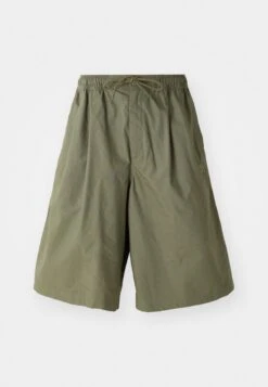 Nike Sportswear CLUB SEOUL - Shorts - Black/(black) -Stock X 650f9988864845f2bc8e870368a931ab