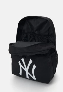 NEW ERA MLB NEW YORK YANKEES MULTI STADIUM BAG - Rucksack - Black -Stock X 65bed6b32f3845ba9858b550e7a5cff5