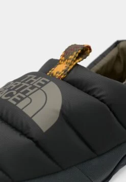 The North Face NUPTSE MULE - Slippers - Black/anthracite Grey -Stock X 6605de96e4c54118a3f788dc8d881f44