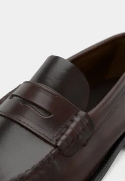 Pompeii VEGA - Smart Slip-ons - Roast -Stock X 66cd0dfb51064a51a02b57b08efa42f7