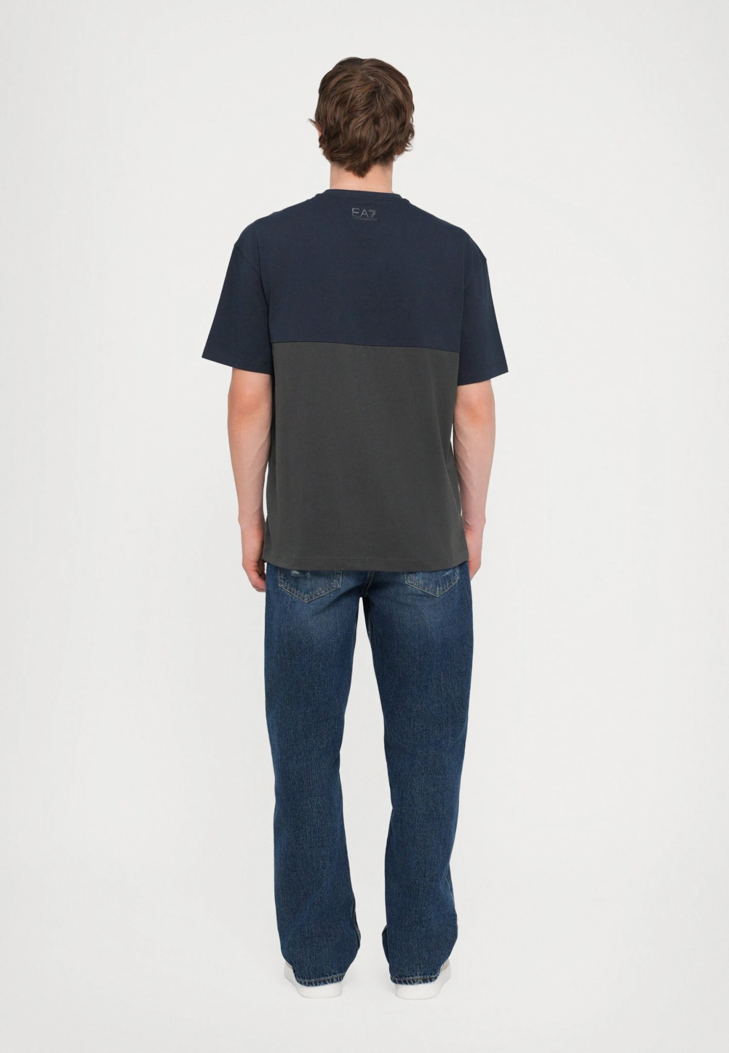 EA7 Emporio Armani TRAIN ATHLETIC TEE - Print T-shirt - Armani Blue 5 EA7 Emporio Armani TRAIN ATHLETIC TEE - Print T-shirt - Armani Blue - Image 3