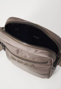 Boss CATCH ZIP - Cross Body Bag - Open Green 9 Boss CATCH ZIP - Cross Body Bag - Open Green -Stock X 68a43d4b22c24220863d2b808e624fd5