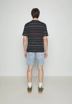 FRAME Homme Cut Off - Denim Shorts - Bates -Stock X 68bce135ea3a4c09a91c6f5c1930559e