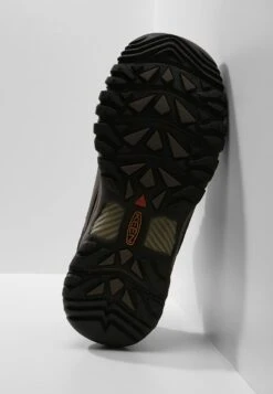 Keen Targhee Iii Wp - Hiking Shoes - Black Olive/Golden Brown -Stock X 6928d047f8754286802256a2112456e4