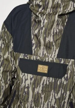 DC SHOES Dc-43 Anorak - Snowboard Jacket - Mossy Oak Original Bottomland -Stock X 69e46fba169242a99ead0eee043b561a