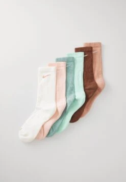 Nike Performance EVERYDAY PLUS CREW UNISEX 6 PACK - Sports Socks - White/red/ Blue/gold Coloured/silver Coloured -Stock X 6a040a58c67545c9bcef7892f333a7c8