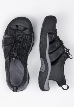 Keen Newport - Walking Sandals - Black -Stock X 6a879f5577c84bc2bf82976bb3c75c93