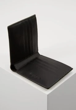 Michael Kors Billfold Greyson Unisex - Wallet - Black -Stock X 6abadd214b844a8ea2d074993a8526b1