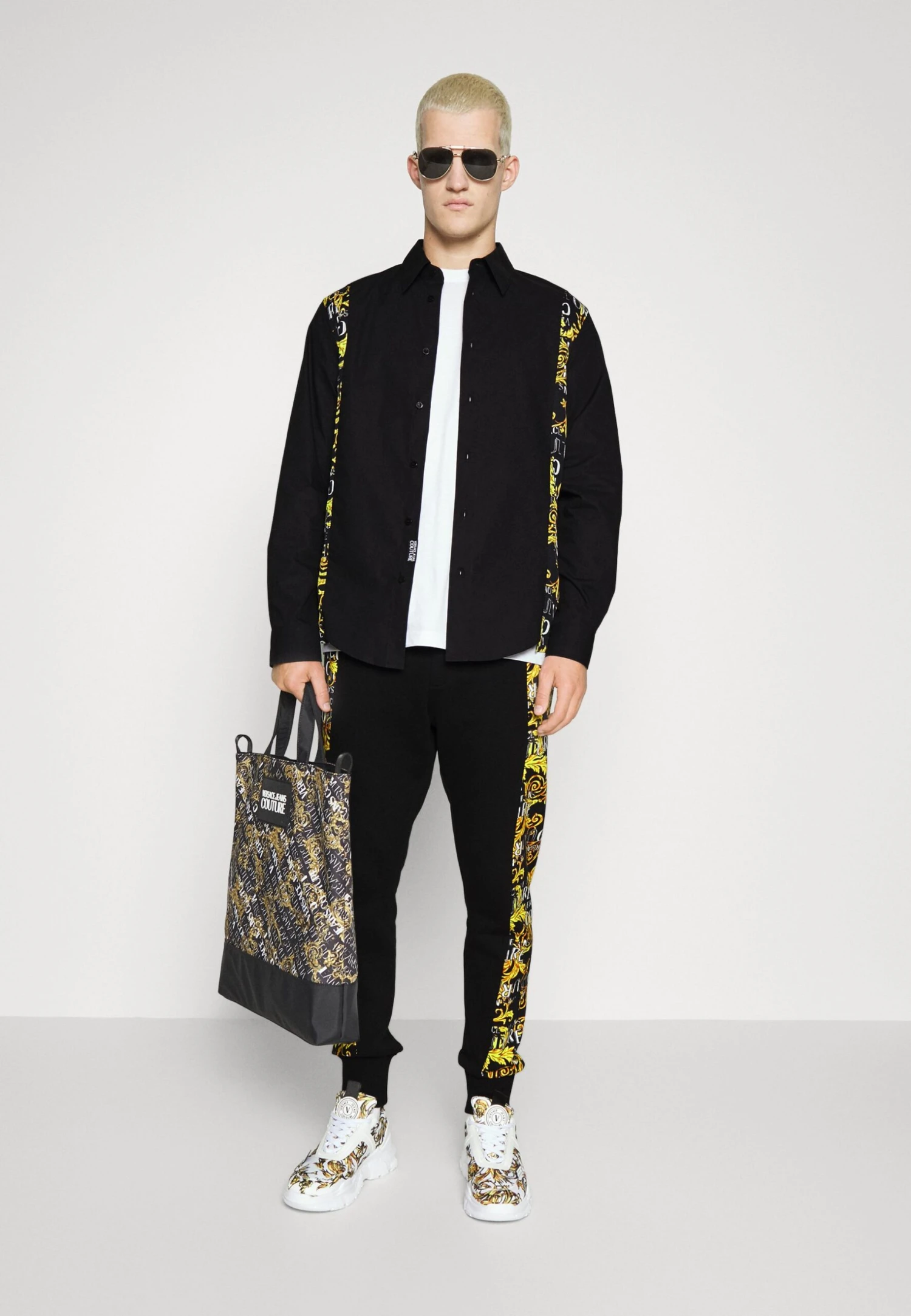 Print Logo Couture - Tracksuit Bottoms - Black/Gold 4 Print Logo Couture - Tracksuit Bottoms - Black/Gold - Image 2