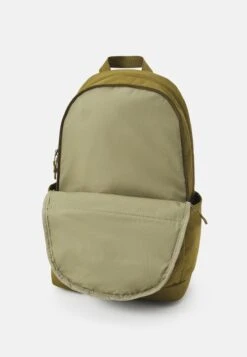 Nike Sportswear Elemental Unisex - Rucksack - Olive Flak/Neutral Olive -Stock X 6b78b14fd1e44debb635e649f385a13c