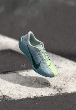 Nike Performance PEGASUS PLUS - Road Running Shoes - Pure Platinum-coloured/light Photo Blue/black/white -Stock X 6bd554707c5a409b9dc285db209e954c