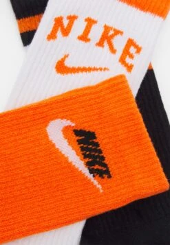Nike Performance Everyday Plus Crew Retro Unisex 3 Pack - Sports Socks - Black/Summit White/Safety Orange -Stock X 6bdcaf9543d34b76bddaa1ea32d75cd6