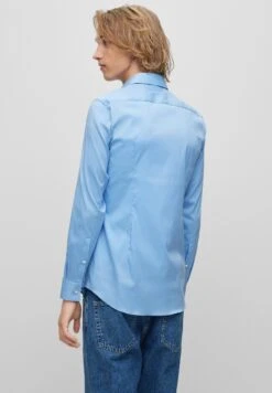 Hugo Kenno - Shirt - Light Blue Nine -Stock X 6d21356b7e6c484f9ffd650e8565569a