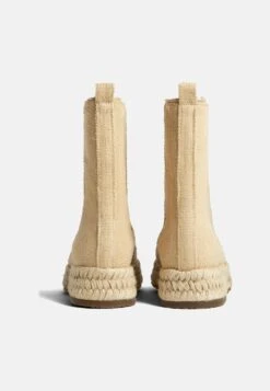 Islands - Classic Ankle Boots - Beige -Stock X 6d556218441840898b9a7fd8a2248bff