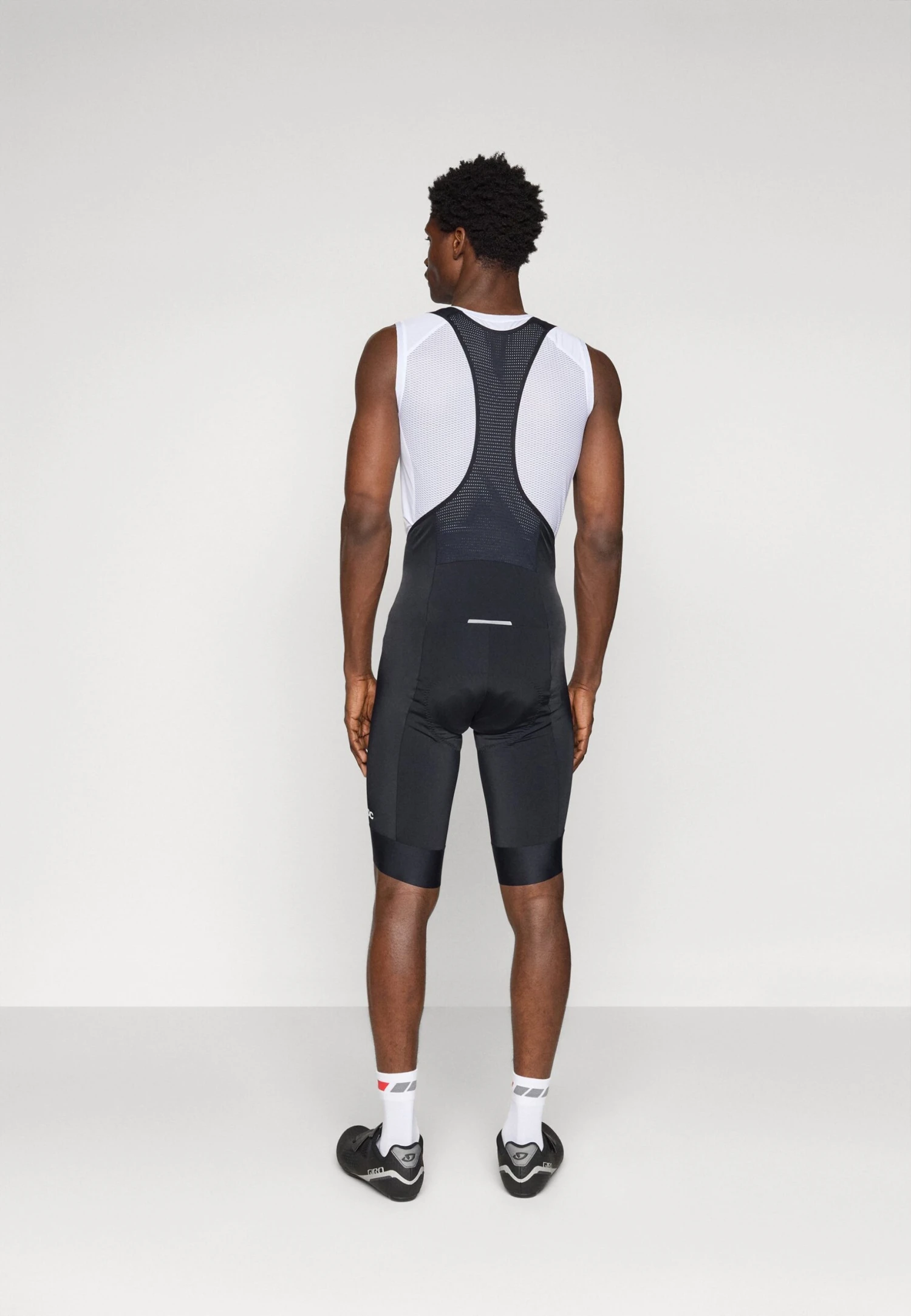 POC CADENCE BIB SHORTS - Bib Shorts - Uranium Black 5 POC CADENCE BIB SHORTS - Bib Shorts - Uranium Black - Image 3