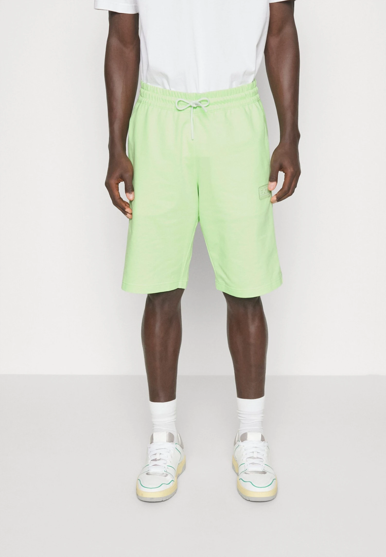 EA7 Emporio Armani Bermuda - Shorts - Light Green 3 EA7 Emporio Armani Bermuda - Shorts - Light Green