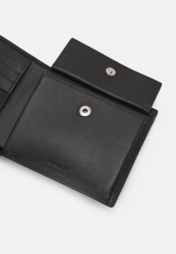 Bally BIFOLD COIN - Wallet - Black/red/bone/pall -Stock X 6eef097bca724e83a8f99a349c487943