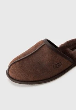 Ugg Slippers - Dusted Cocoa -Stock X 6f3098ad7bd143fd95c4797f69483aa8