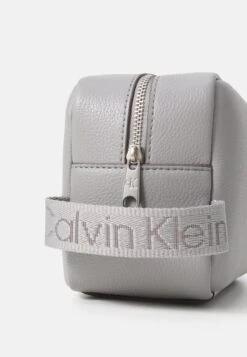 Calvin Klein WEBBING STRAP DOPP KIT - Wash Bag - Formal Gray -Stock X 6f576f657fb64394881fa95986f9e9ac