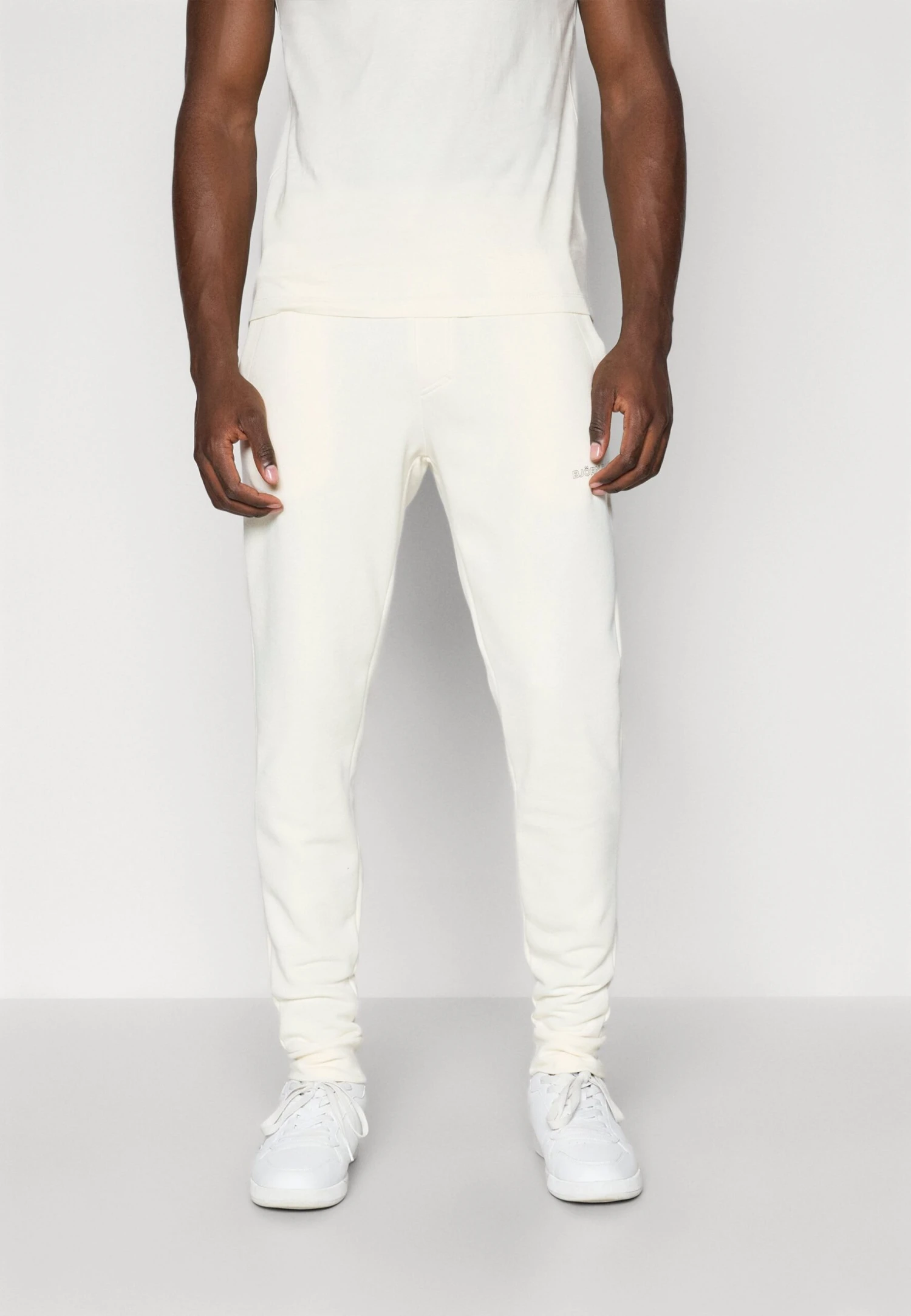 BJØRN BORG ESSENTIAL - Tracksuit Bottoms - Tofu 3 BJØRN BORG ESSENTIAL - Tracksuit Bottoms - Tofu