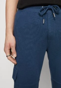 Pepe Jeans Austin - Tracksuit Bottoms - Jarman -Stock X 72878ce0d8364381bfa03114a22d3adb