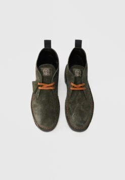 Clarks Originals DESERT - Lace-up Ankle Boots - Loden Green -Stock X 745ca94498344ecbb2236fc32c190208