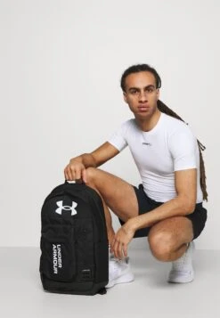 Under Armour Halftime - Rucksack - Black
