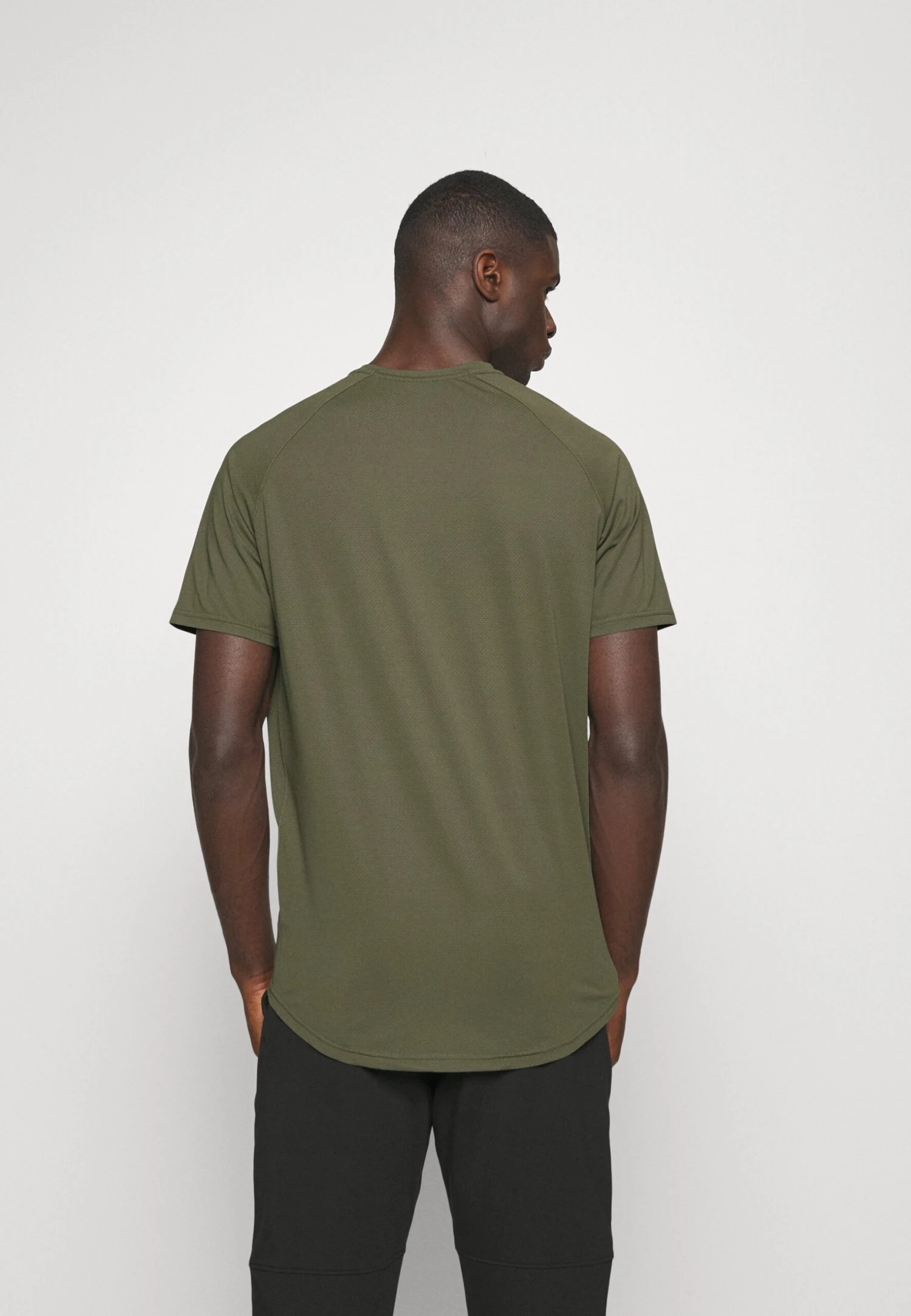 ICANIWILL Stride Men - Sports T-Shirt - Dark Green 5 ICANIWILL Stride Men - Sports T-Shirt - Dark Green - Image 3