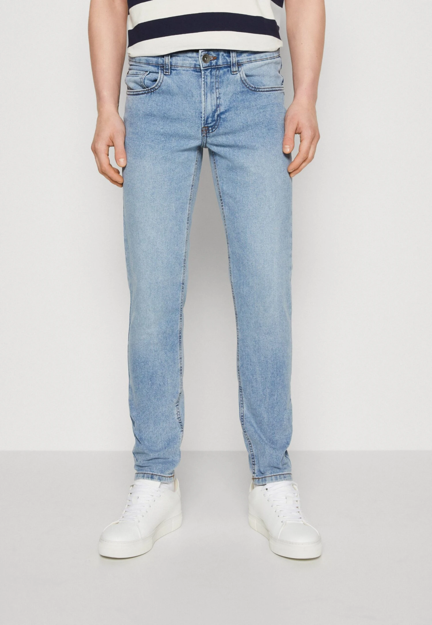 Redefined Rebel Copenhagen - Slim Fit Jeans - Light Blue 3 Redefined Rebel Copenhagen - Slim Fit Jeans - Light Blue