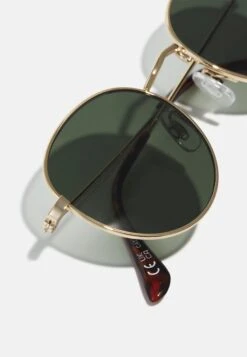 Pier One Unisex - Sunglasses - Gold-Coloured/Green -Stock X 757cc522f0d64d40943756228eeb0e2f