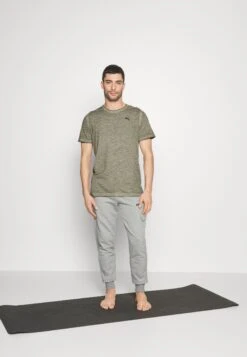 Puma Studio Foundation Wash- Basic T-Shirt - Birch Tree -Stock X 77196a107ea54efe8b0513685dc6b739