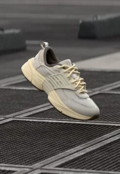 JORDAN TRUNNER O/S UNISEX - Trainers - Light Orewood Brown/ridgerock/phantom