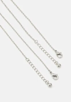 Jack & Jones Pendant Superman 2 Pack - Necklace - Silver-Coloured -Stock X 77dc423c070d494d9af788b83a4034f5