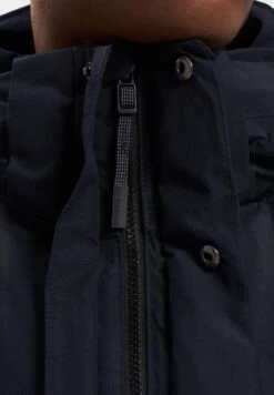 DIDRIKSONS STEFAN - Winter Jacket - Dark Night Blue -Stock X 788d83ef20a04d27b3c1c2c547e4dc29