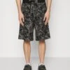 Logo Couture - Shorts - Black 2 Logo Couture - Shorts - Black -Stock X 7a70895597b04655b5b6a2ea18104702