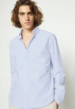 Les Deux Kristian Oxford Shirt - Shirt - Light Blue/White -Stock X 7b2a5a6194e94eeaa12988545e4f325a
