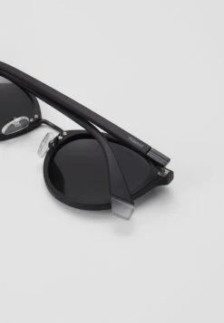 Polaroid Sunglasses - Matt Black 8 Polaroid Sunglasses - Matt Black -Stock X 7b9b4b9d101a425a8a21f5589389e8d0