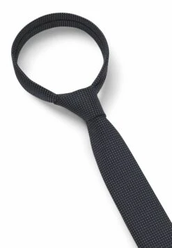Hugo Tie - Dark Blue Eighteen -Stock X 7bb17f0fd36b41bebcf2e3ea09602fcf