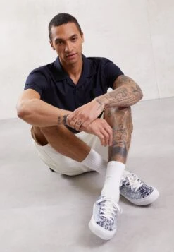 Vans Bold Ni Unisex - Trainers - Multi-Coloured/True White 12 Vans Bold Ni Unisex - Trainers - Multi-Coloured/True White -Stock X 7d470475e39747ec8eaa76eb234ba386