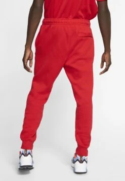 Nike Sportswear Club - Tracksuit Bottoms - University Red/White -Stock X 7dee99d118b24047b205ecc9d22d53f8