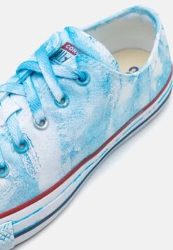 Converse CHUCK TAYLOR ALL STAR LTD UNISEX - Trainers - Light Blue Dip Dyed -Stock X 7f3140ed39ed4a8ebf5ba760cc071ed2