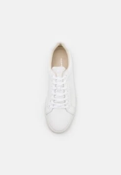Vagabond Paul 2.0 - Trainers - White -Stock X 80e29a90f41c4409bd7e943f2cac95f9