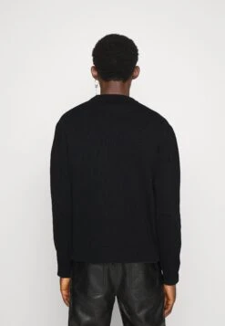 Han Kjøbenhavn Crewneck - Jumper - Black -Stock X 8128aa50c8634e67824074af762bb70d