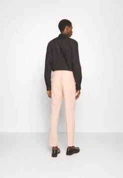 Hugo Henry Getlin232X Set - Suit - Light/Pastel Red -Stock X 81390f6197ac4065861bfea49169bc6f