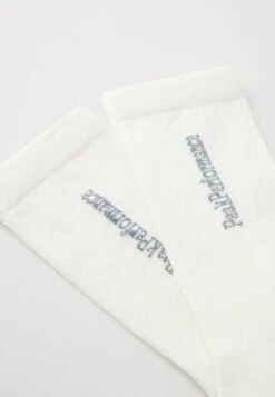 Peak Performance WOOL SOCK - Sports Socks - Offwhite 6 Peak Performance WOOL SOCK - Sports Socks - Offwhite -Stock X 81698e2b6d1a485e8a3873be57071777