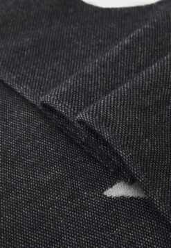 Emporio Armani SCARF - Scarf - Black/white -Stock X 81d485ff5d76452b8ea1b9754111de2e