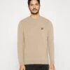 Lyle & Scott Crew Neck Jumper - Jumper - Sesame -Stock X 8212a5149bc94b9999bb9160eb389f22